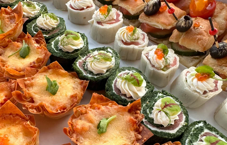 Тарталетки "Пир закусок" Тарталетки "Пир закусок"